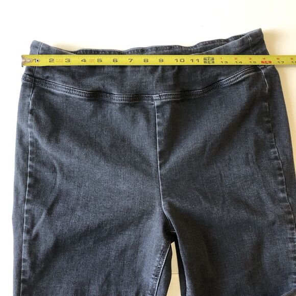 Old Navy Women’s Black High Rise Weekender Flare Pull On Stretch Jeans Size 14 - Picture 4 of 13